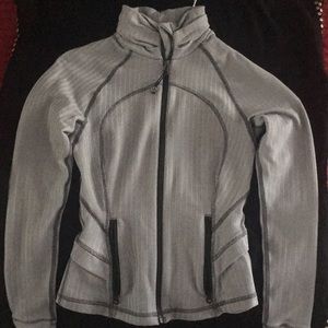 Lululemon jacket size 2